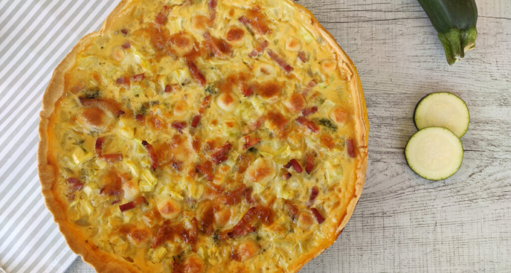 Quiché de calabacín queso y bacon
