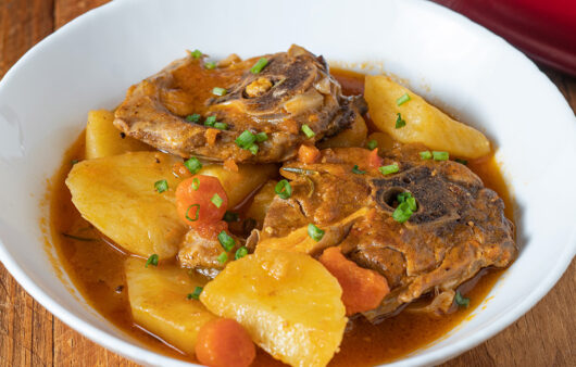 Guisado de carne de cordero bajo en fructosa