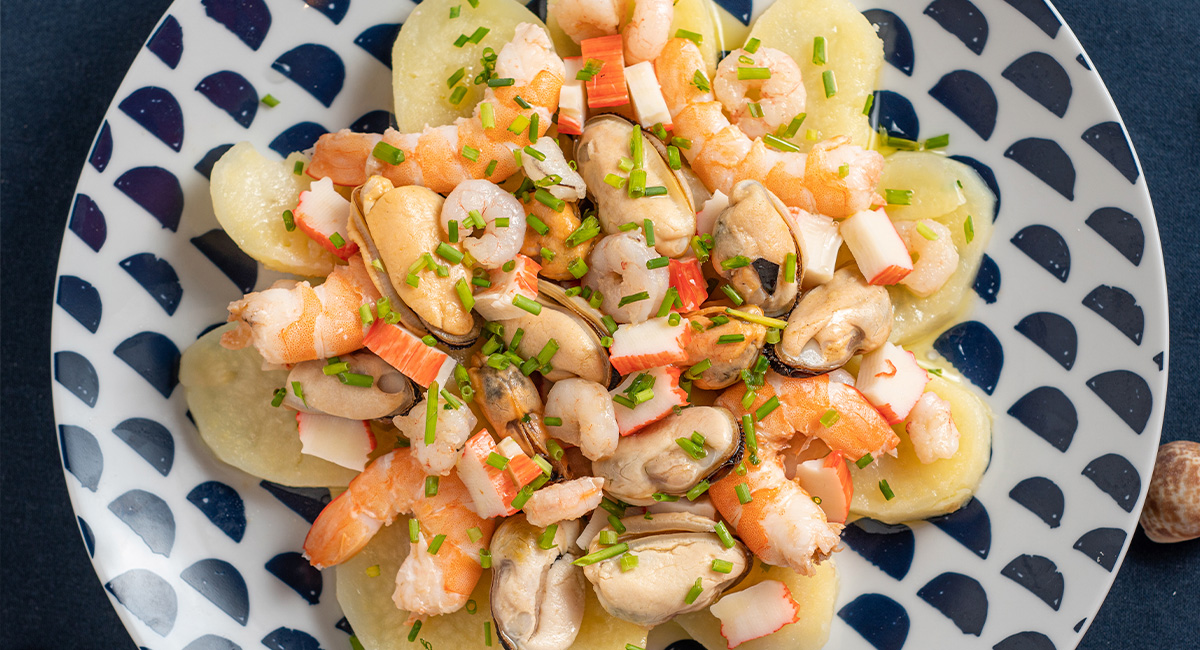 Salpicón de marisco con patatas