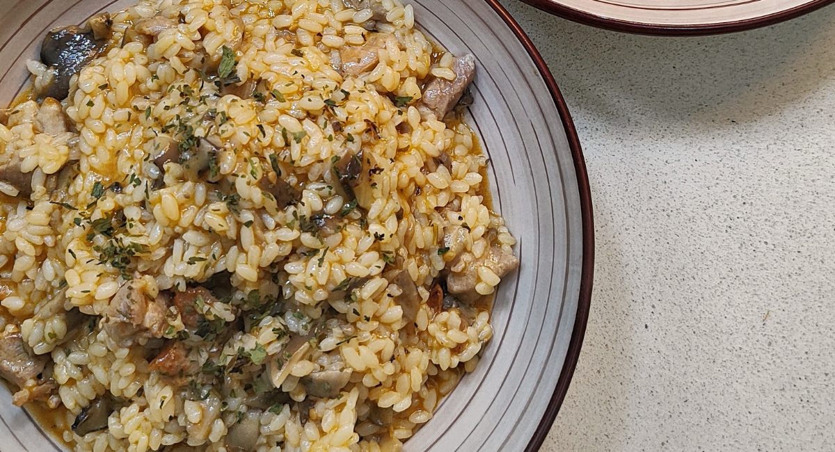Arroz caldoso de carne y setas