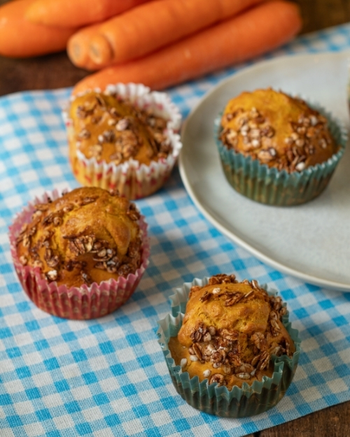 Muffins de zanahoria con granola