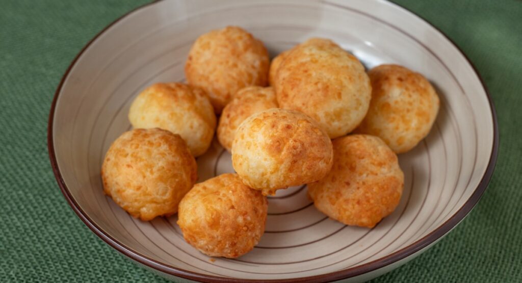 Pan de queso (Pão de queijo)