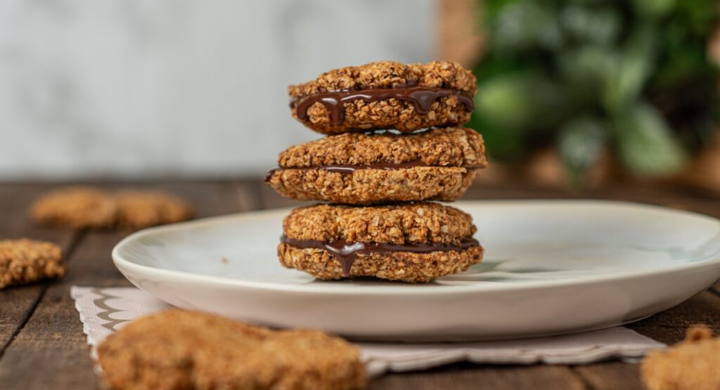 Cookies nórdicas de avena con crema de cacao