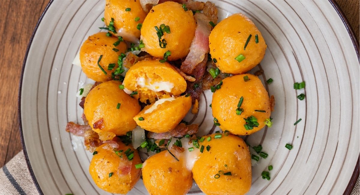 Ñoquis de boniato rellenos de mozzarella